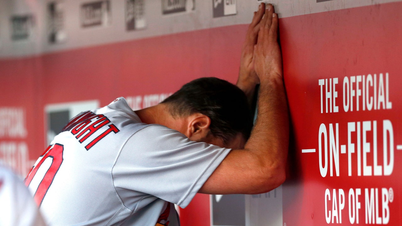 Say uncle: Cards blasted by Reds 13-1 as tough stretch continues